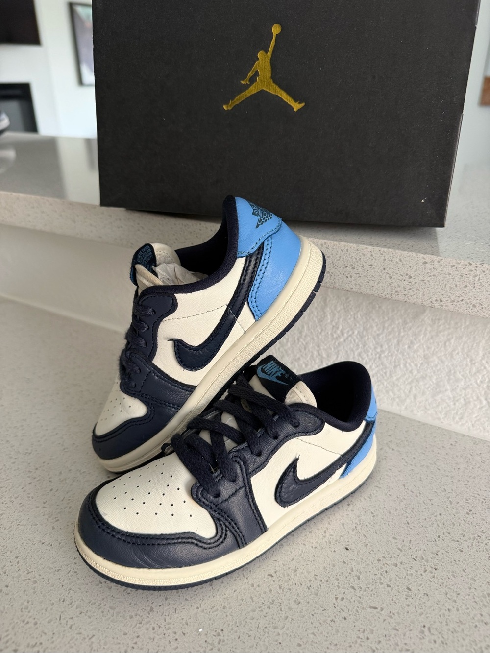 Nike Jordan 1 Retro Low Toddler Kids' Low-Top Sneakers in Navy and Light Blue